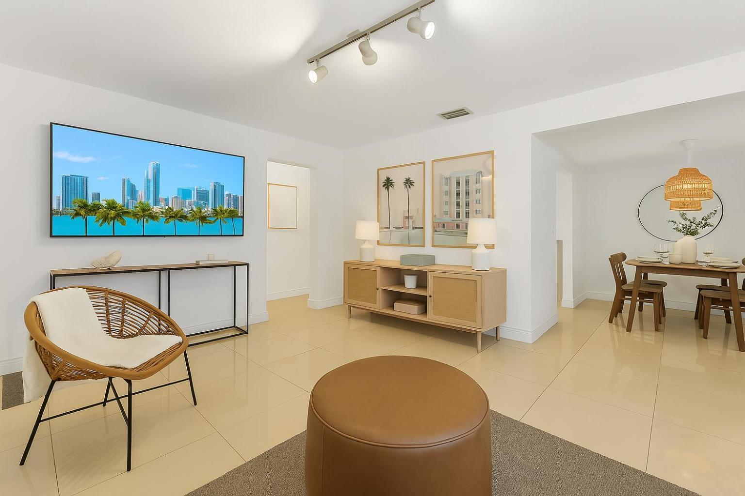 Oasis, Near Brickell, Grove & Little Havana *